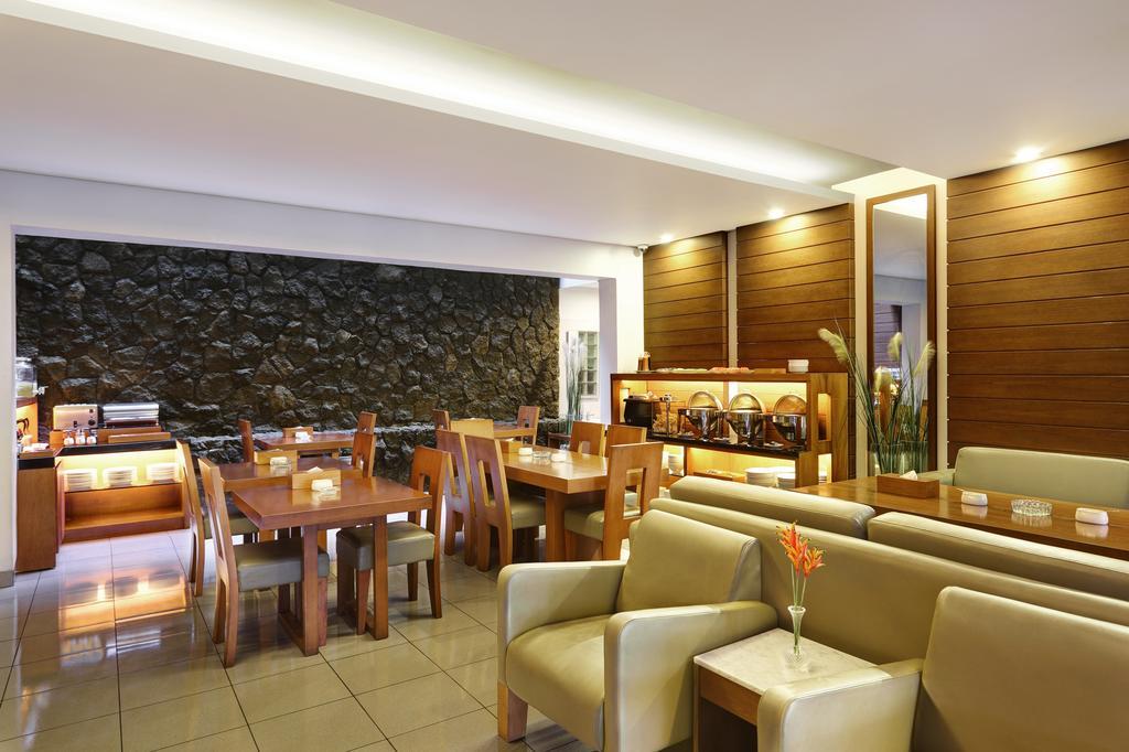Ilos Hotel Bandung Kültér fotó